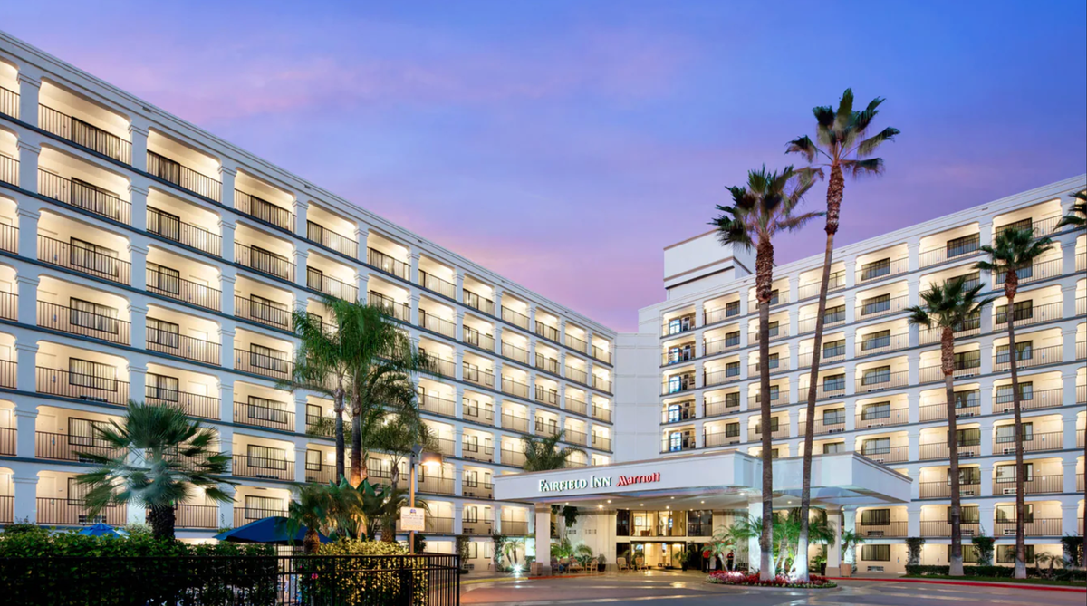 Fairfield Anaheim Resort exterior