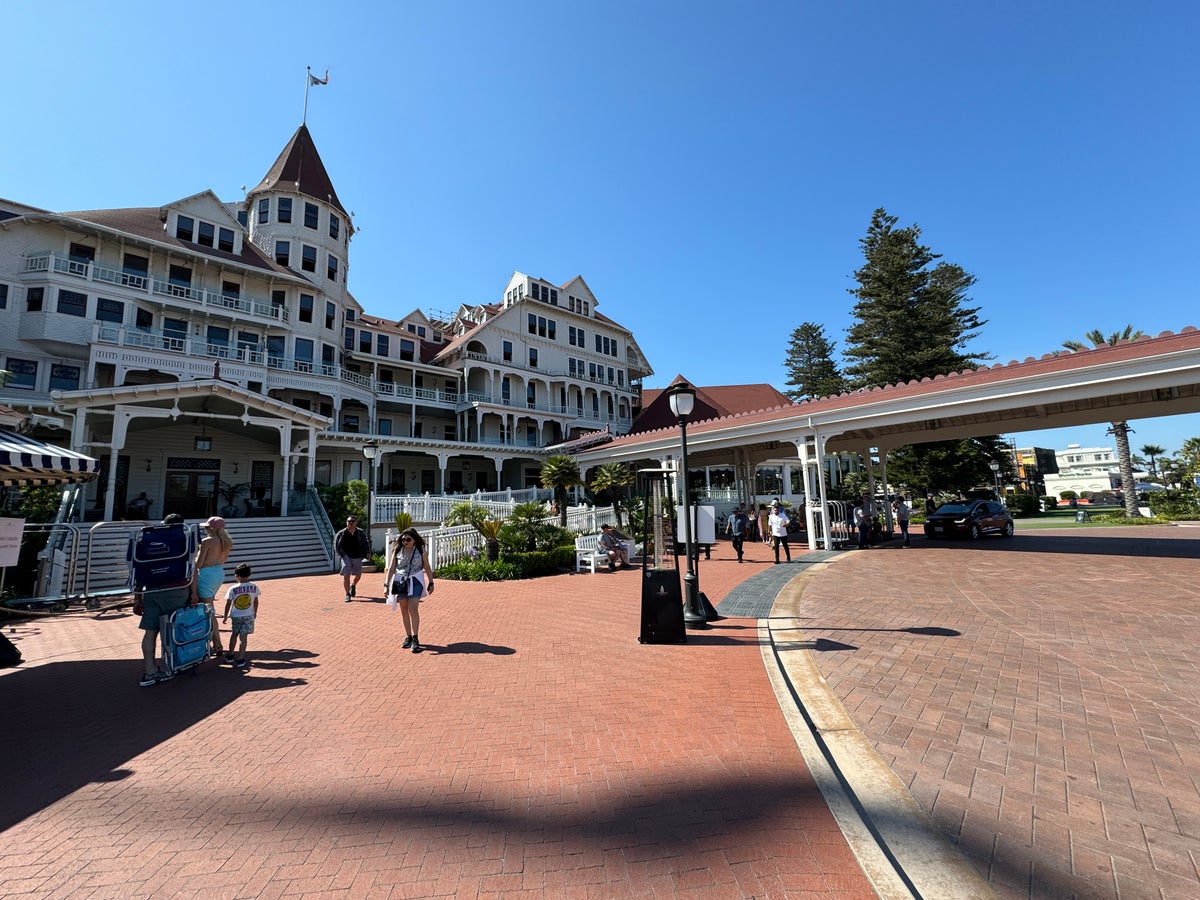 Hotel Del Coronado Entrance Front