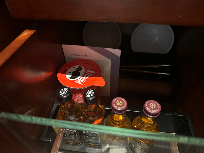 Hyatt Regency Hong Kong Tsim Sha Tsui minibar alcohol chips Hyatt Regency Hong Kong Tsim Sha Tsui minibar alcohol chips