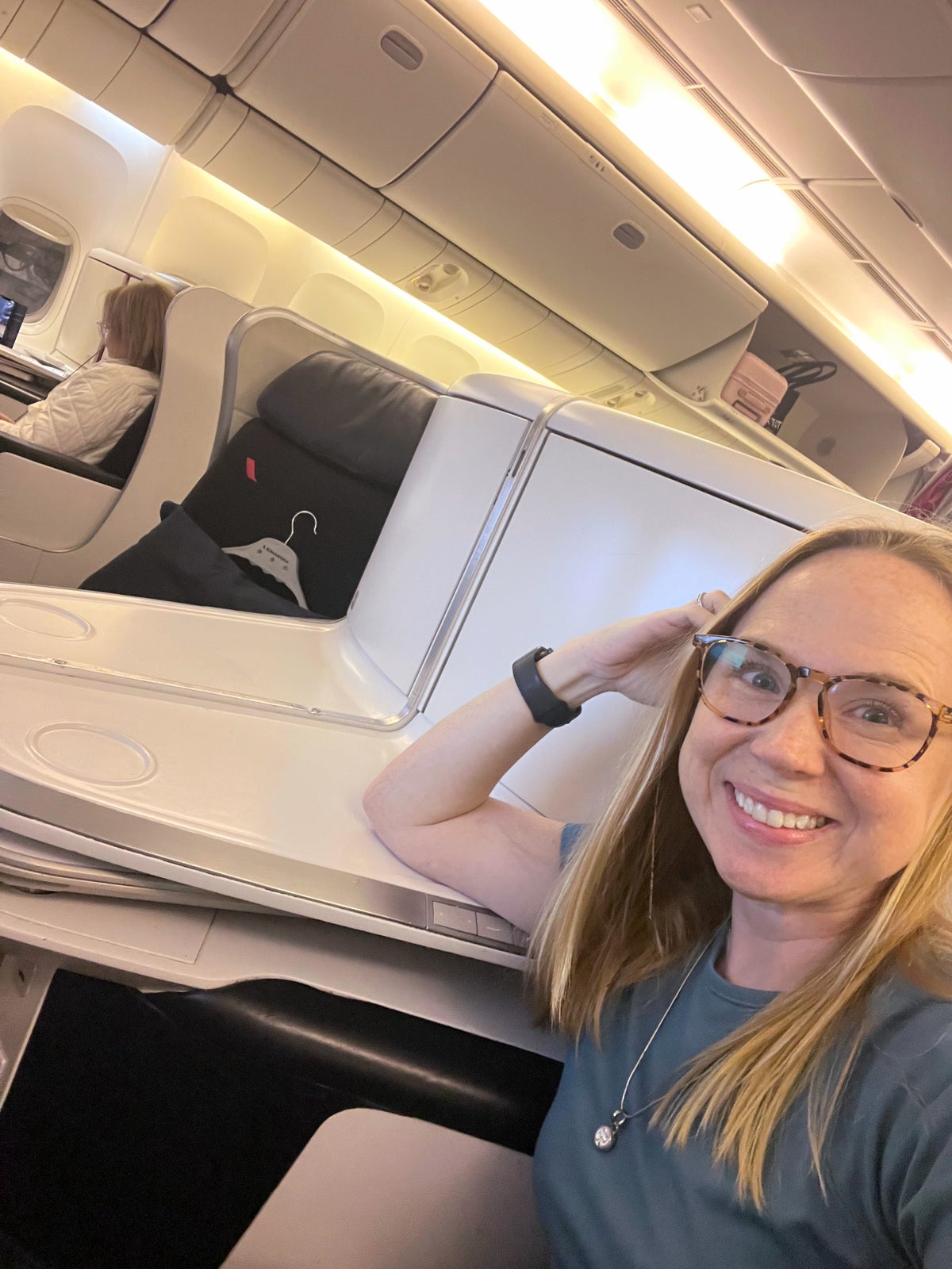 Katie in Air France business class 777 300