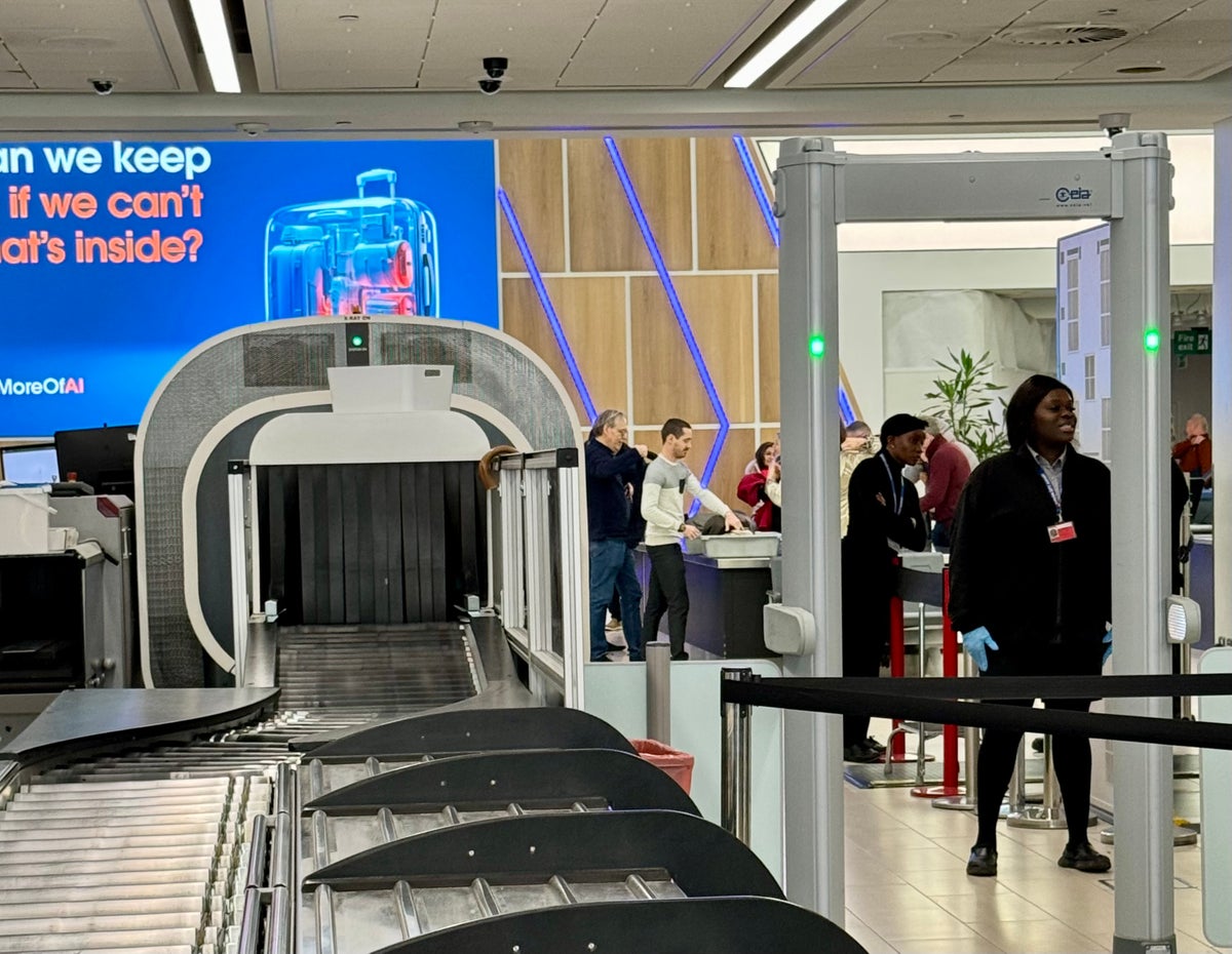 Liquid Restrictions Ending in Europe, Alaska Airlines’ Mysterious Promotion, and Other Airlines News This Week