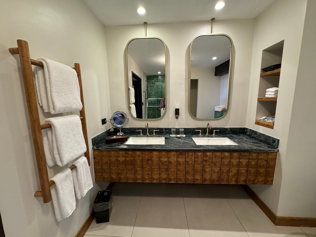 Los Suenos Marriott vanity sink