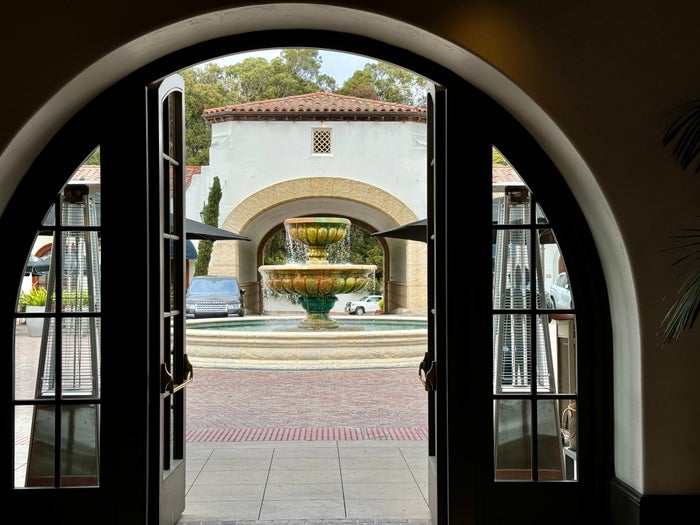 Ritz Carlton Bacara Santa Barbara Entrance Fountain