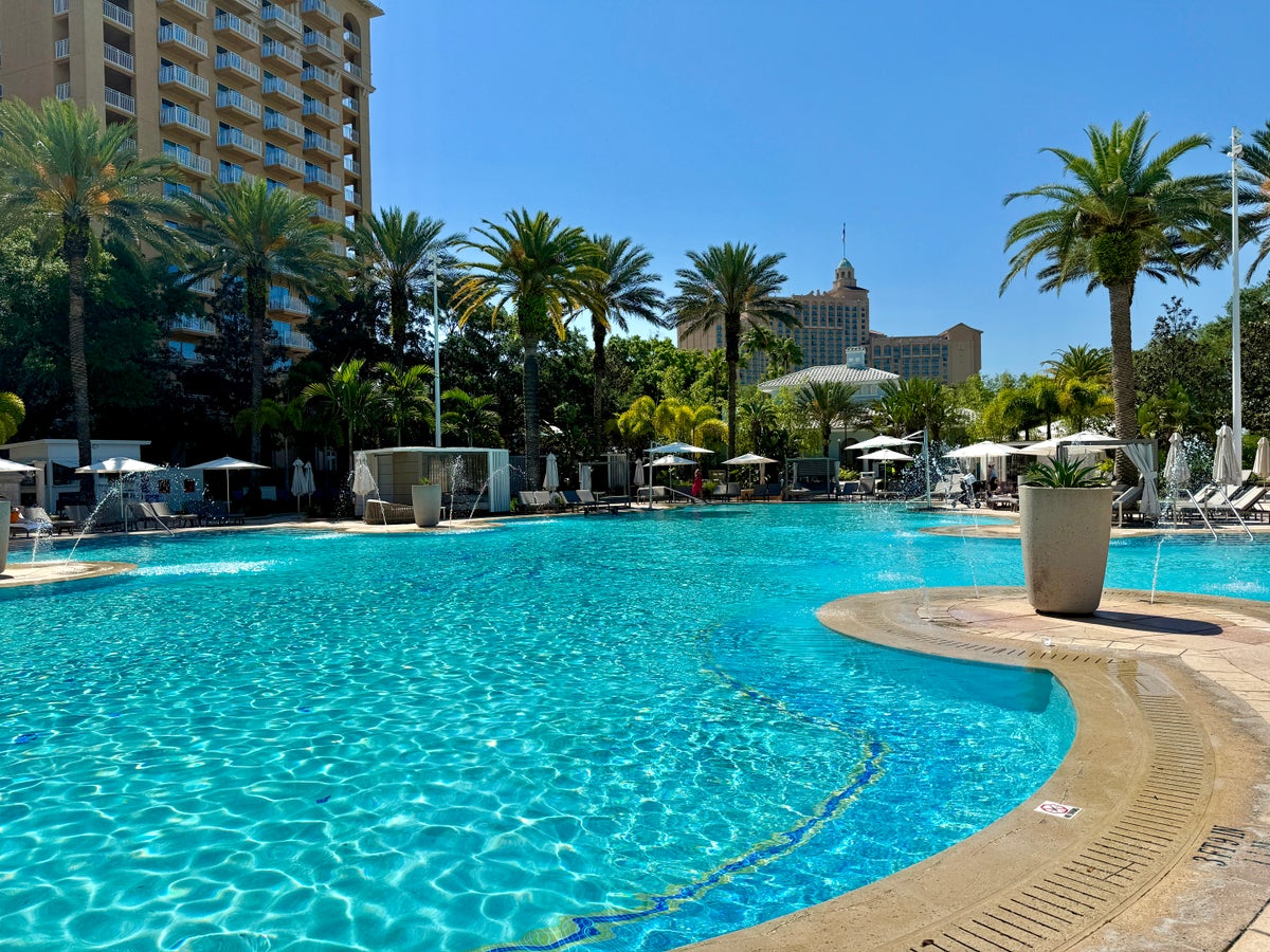 Ritz Carlton Orlando Grande Lakes Pool Edge