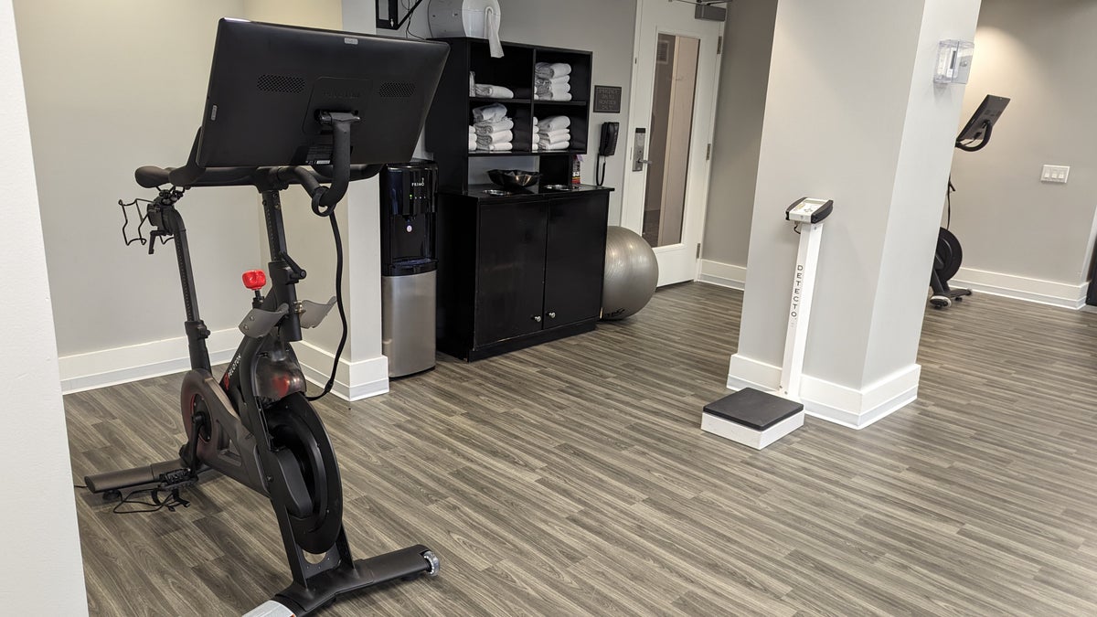 San Francisco Hilton Financial District amenities fitness center Peloton and towels