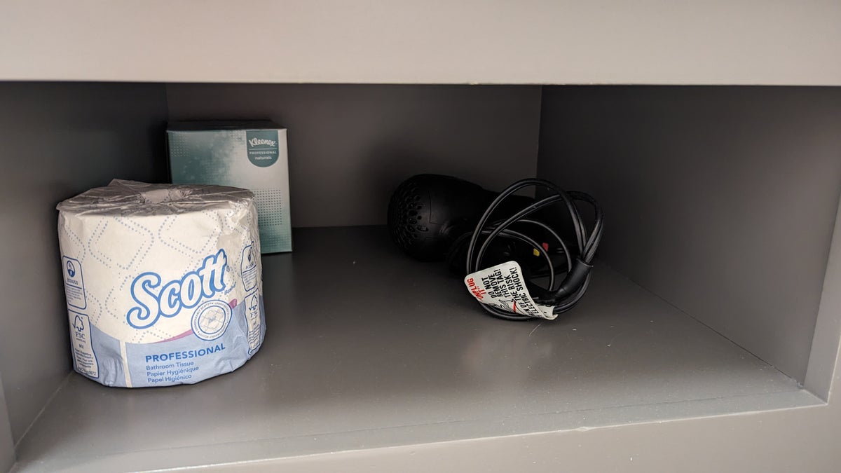 San Francisco Hilton Financial District guestroom bathrool toilet paper and hair dryer