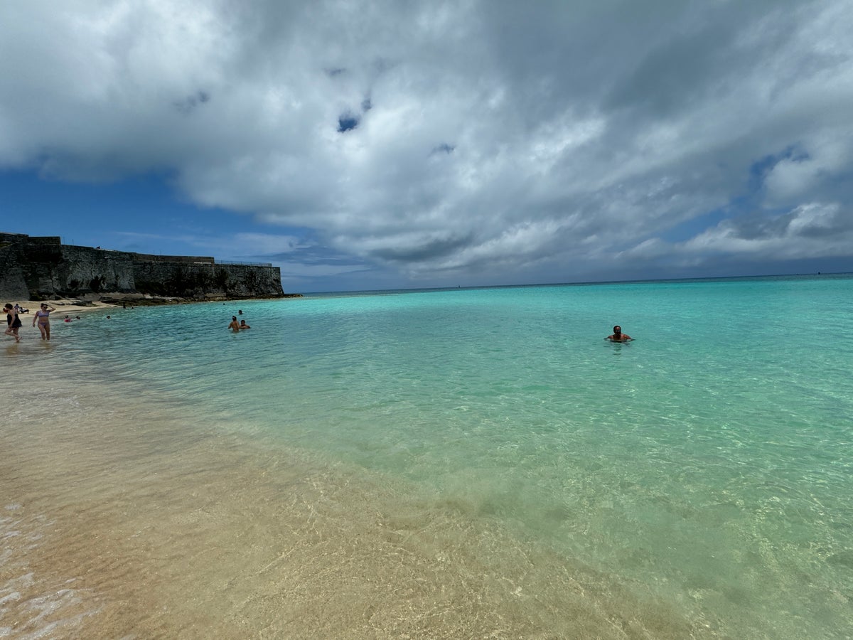 St. Regis Bermuda Clean Beach 