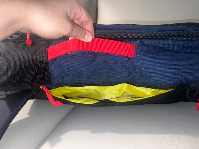 Topo Designs travel bag 40L side handle and laptop compartment