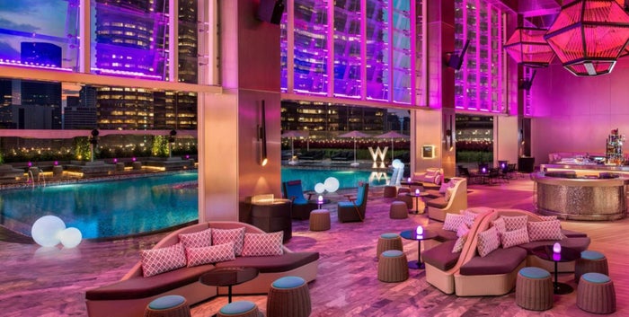 W KL pool bar W KL pool bar