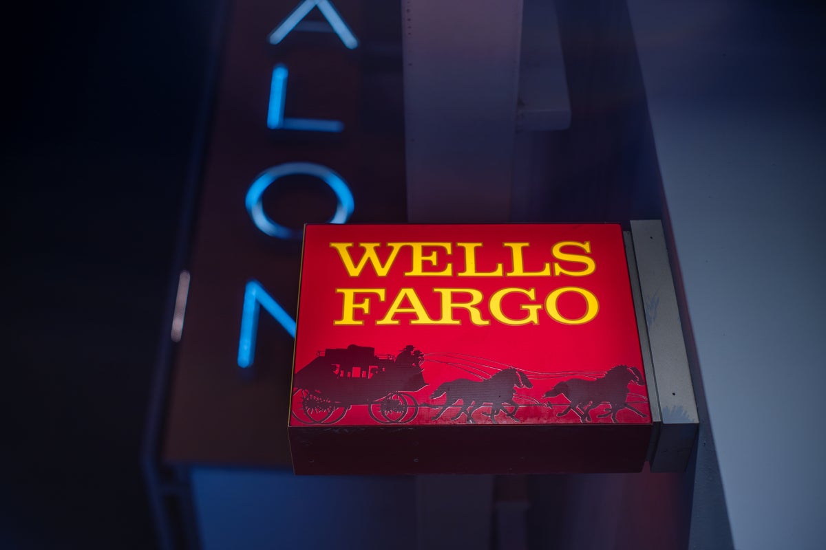Wells Fargo sign at night