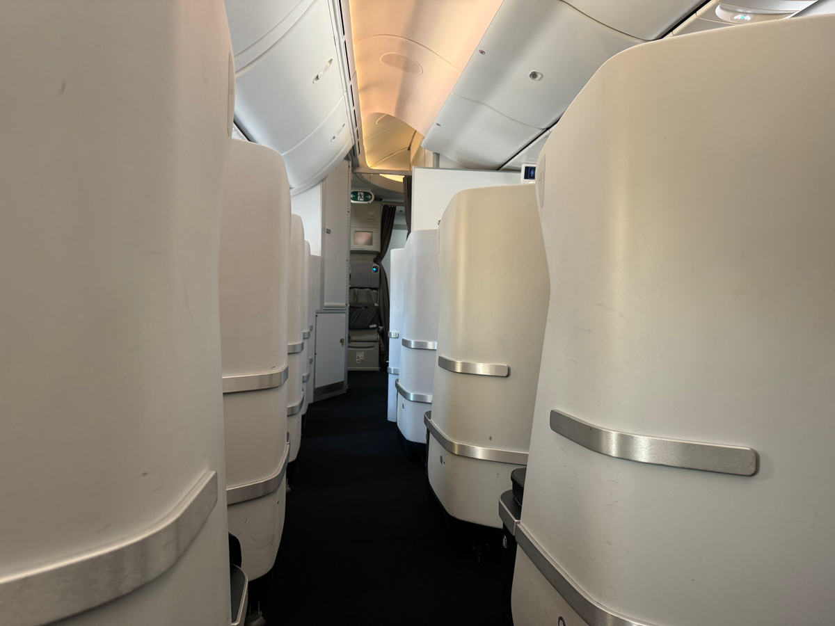 Zipair LAX NRT business class view up the aisle