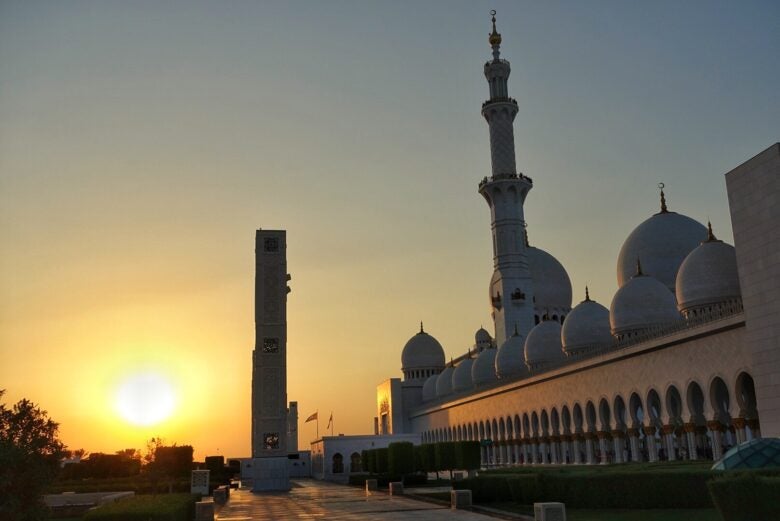 Sunset over the Sheikh Zayed Mosque in Abu Dhabi.