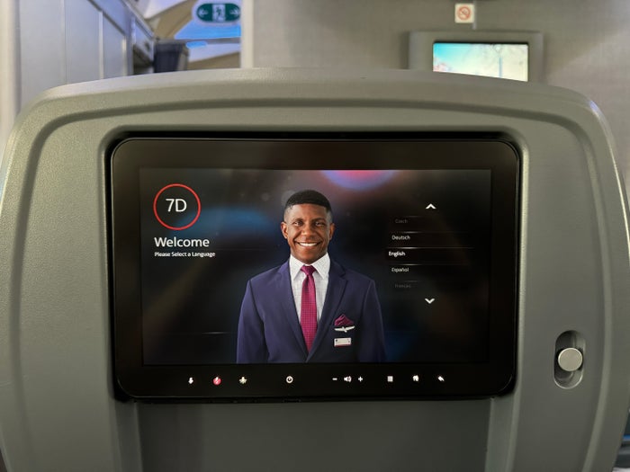 AA Premium Economy 787 IFE screen AA Premium Economy 787 IFE screen