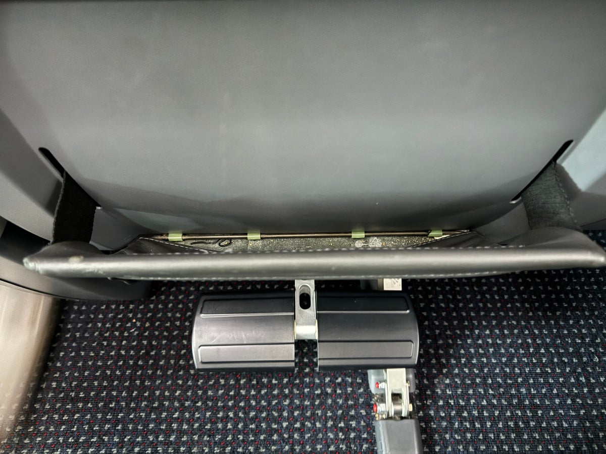 AA Premium Economy 787 footwell