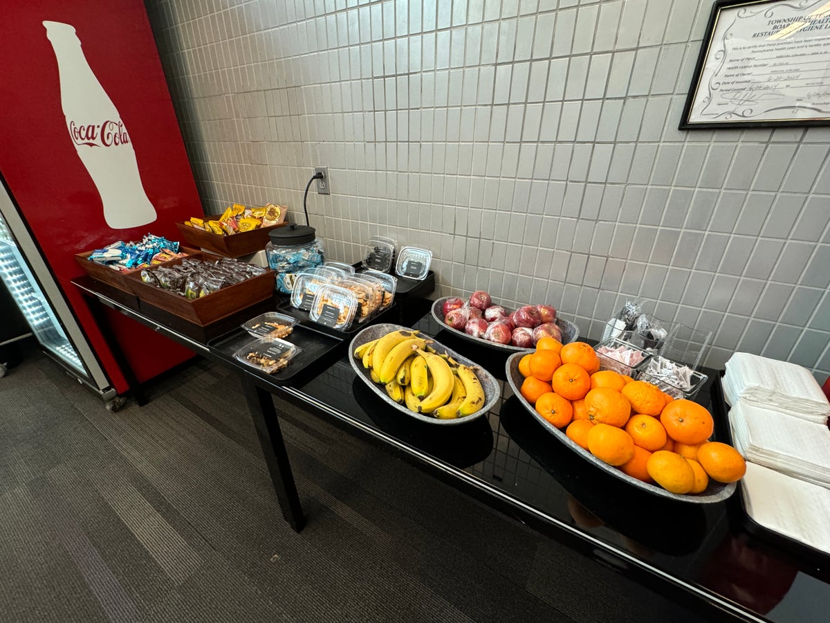 Admirals Club temporary location PHL A Wes Fruit and snacks