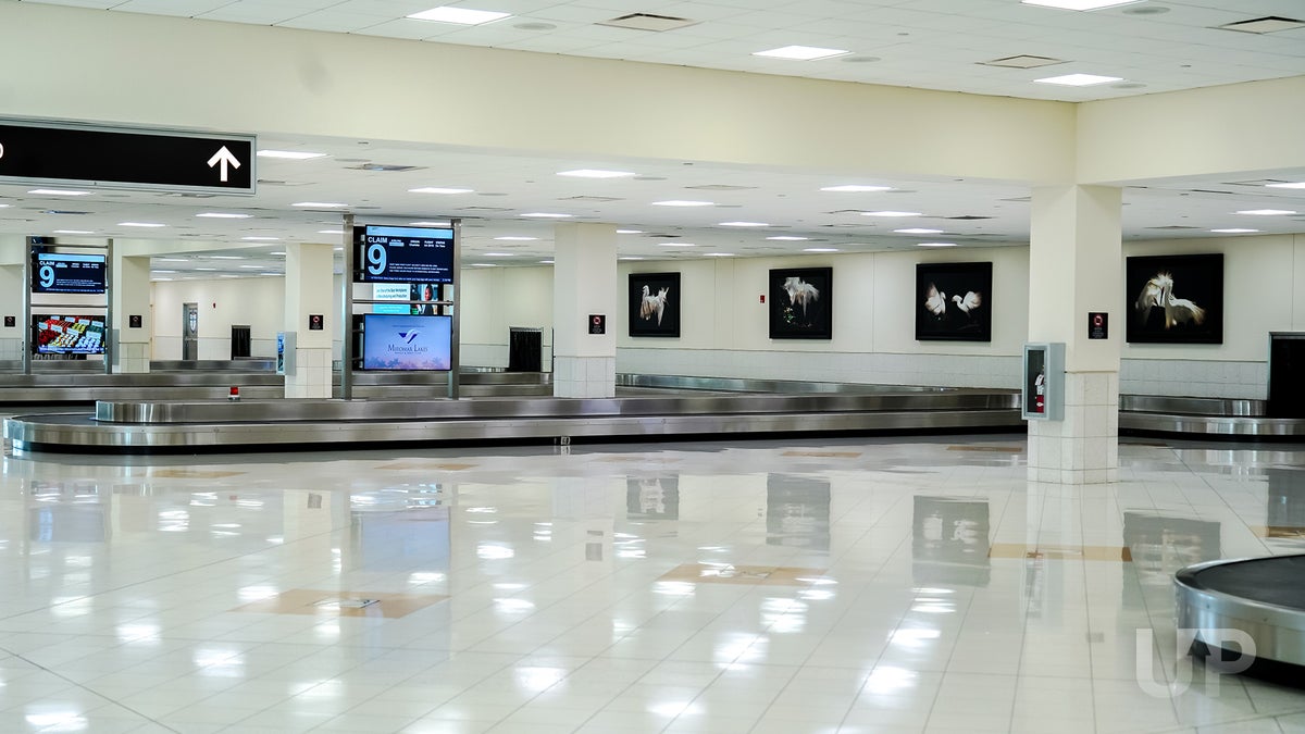 Airport Baggage Claim Carousels Upgraded Points LLC 2