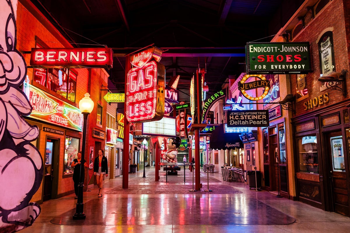 American Sign Museum