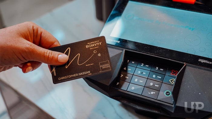 The 25 Best Credit Cards for Complimentary Hotel Elite Status [2026]