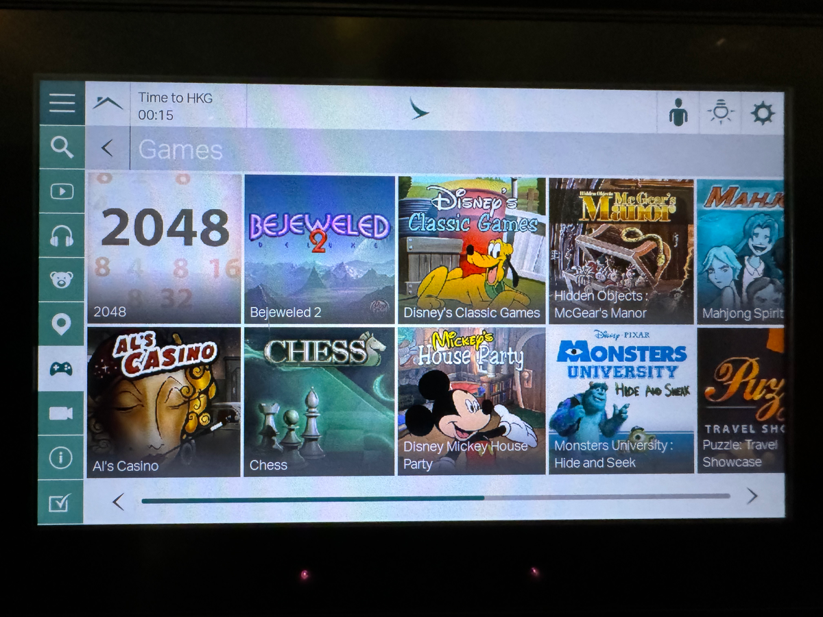 Cathay Pacific B777 300 games