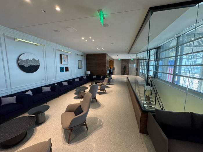 Centurion Lounge DCA Looking at Corner Centurion Lounge DCA Entrance Seats