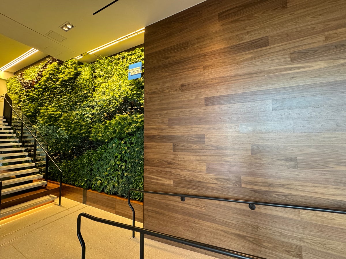 Centurion Lounge DCA Entrance Wall