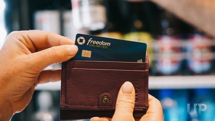 The 8 Best Credit Cards for Pet Expenses [2026]