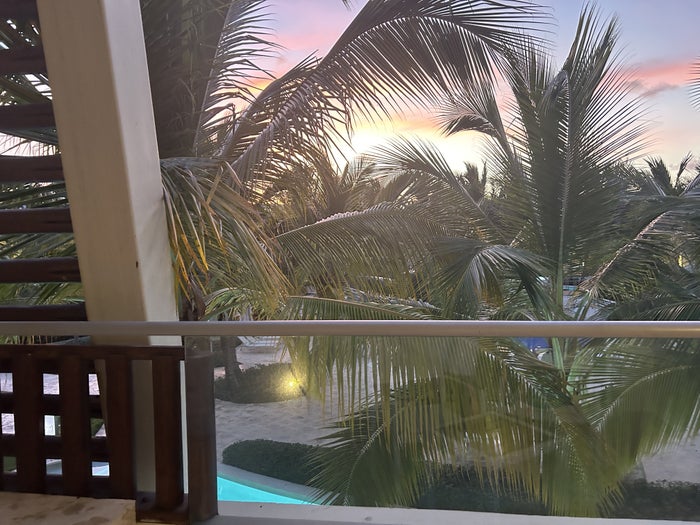 Dreams Onyx balcony with whirlpool tub Dreams Onyx balcony with whirlpool tub