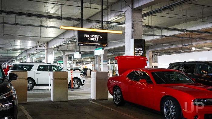 The 5 Best Credit Cards That Include Car Rental Elite Status [2026]