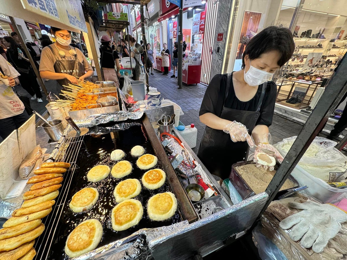 Hotteok Myeongdong Night Market