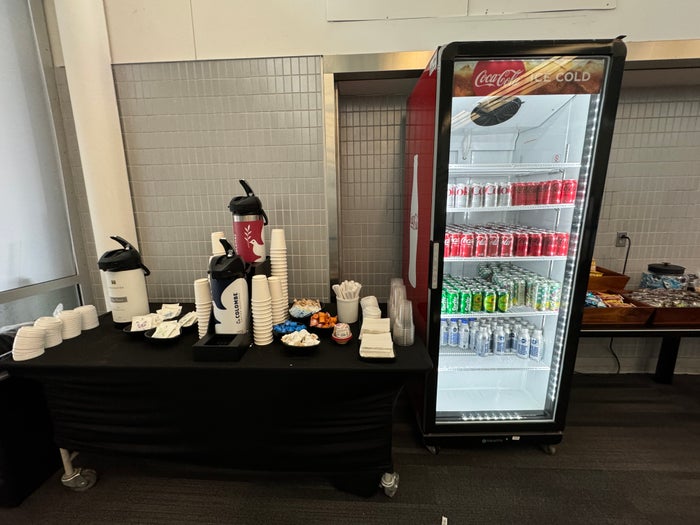 PHL AA Lounge PHL AA Lounge