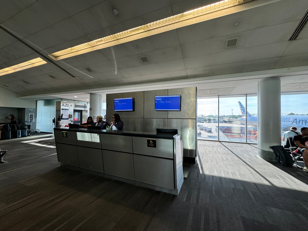 PHL Airport AA Boarding Gate