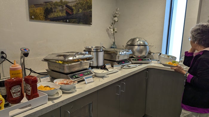 PIT The Club lounge food and beverage hot buffet PIT The Club lounge food and beverage hot buffet