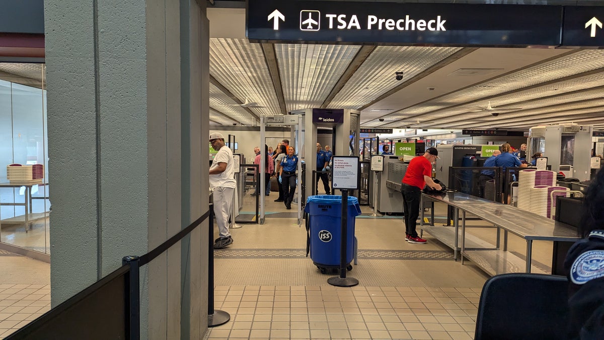 Pittsburgh International Airport (PIT) TSA PreCheck security screening