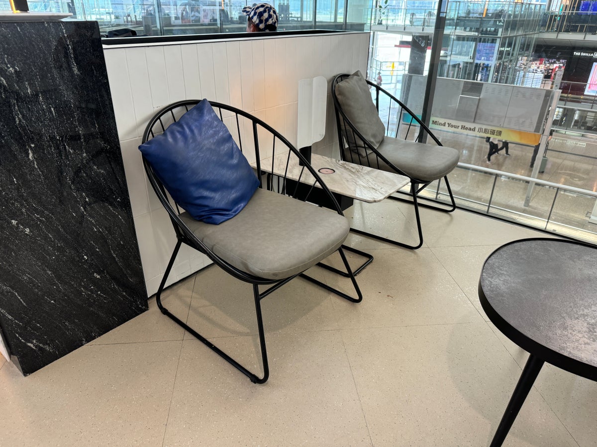 Plaza Premium Lounge HKG Gate 60 chairs