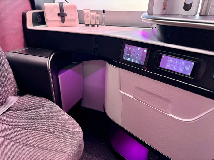 Qatar QSuite Next Gen Companion Suite 11