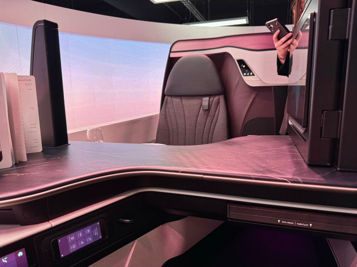 Qatar QSuite Next Gen Companion Suite 7