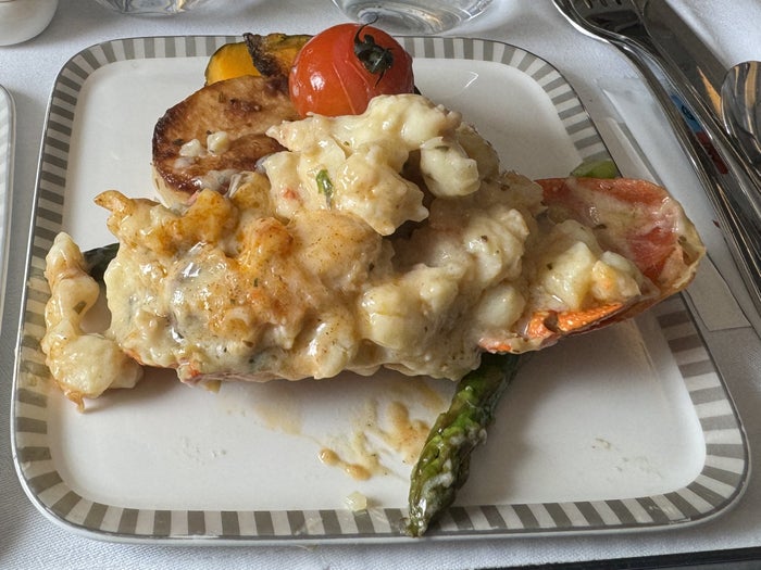 Singapore Airlines Lobster Thermidor detail Singapore Airlines Lobster Thermidor detail