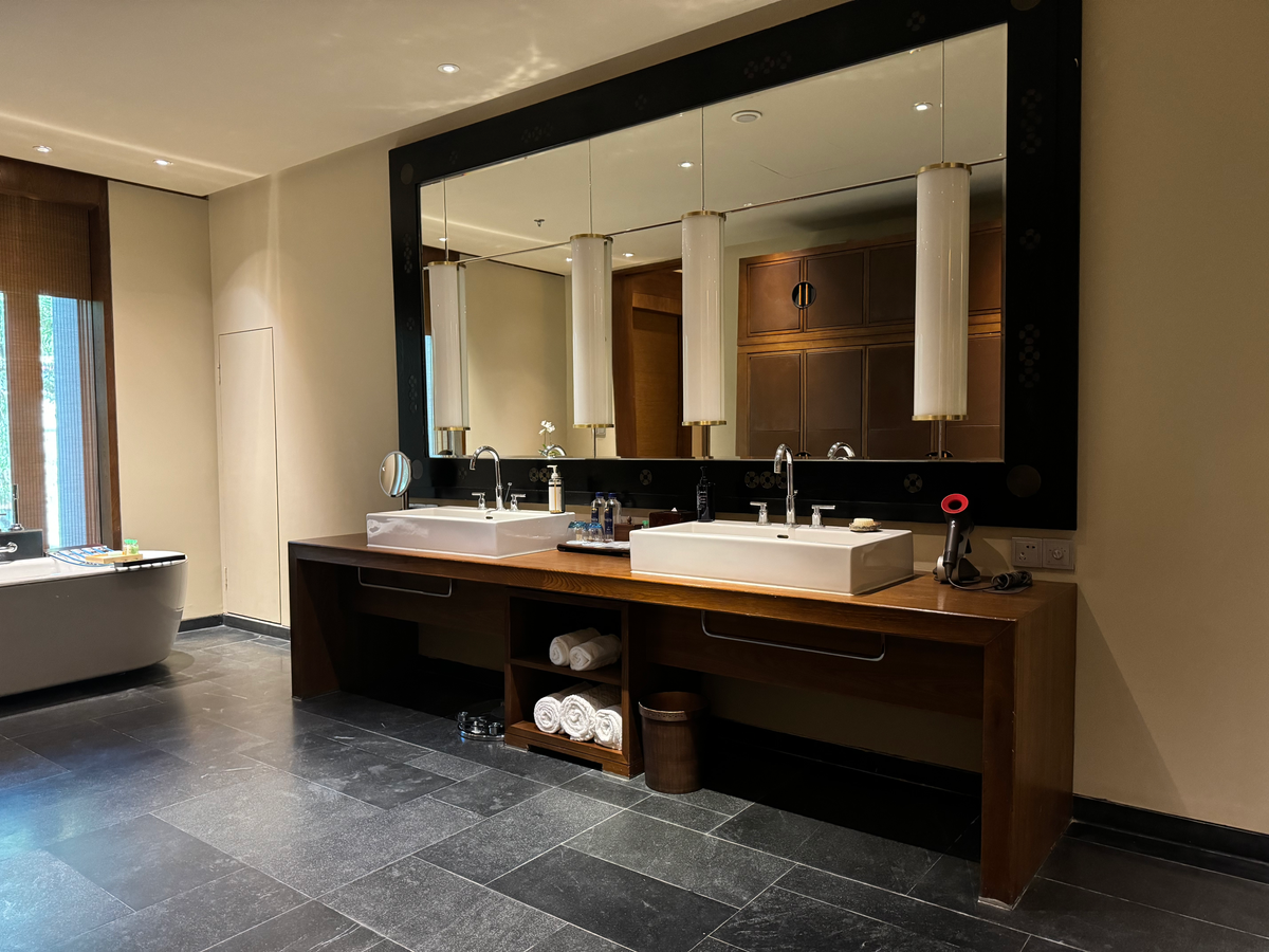 St Regis Lhasa master bathroom sinks and mirror