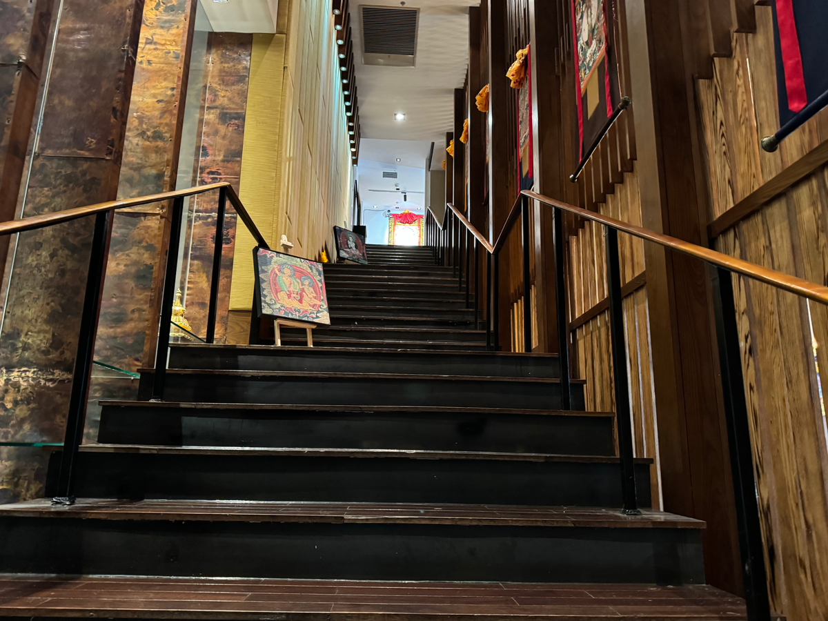 St Regis Lhasa stairs to painting studio