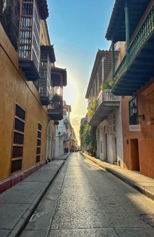 Walking through the streets of the Old City in Cartagena
