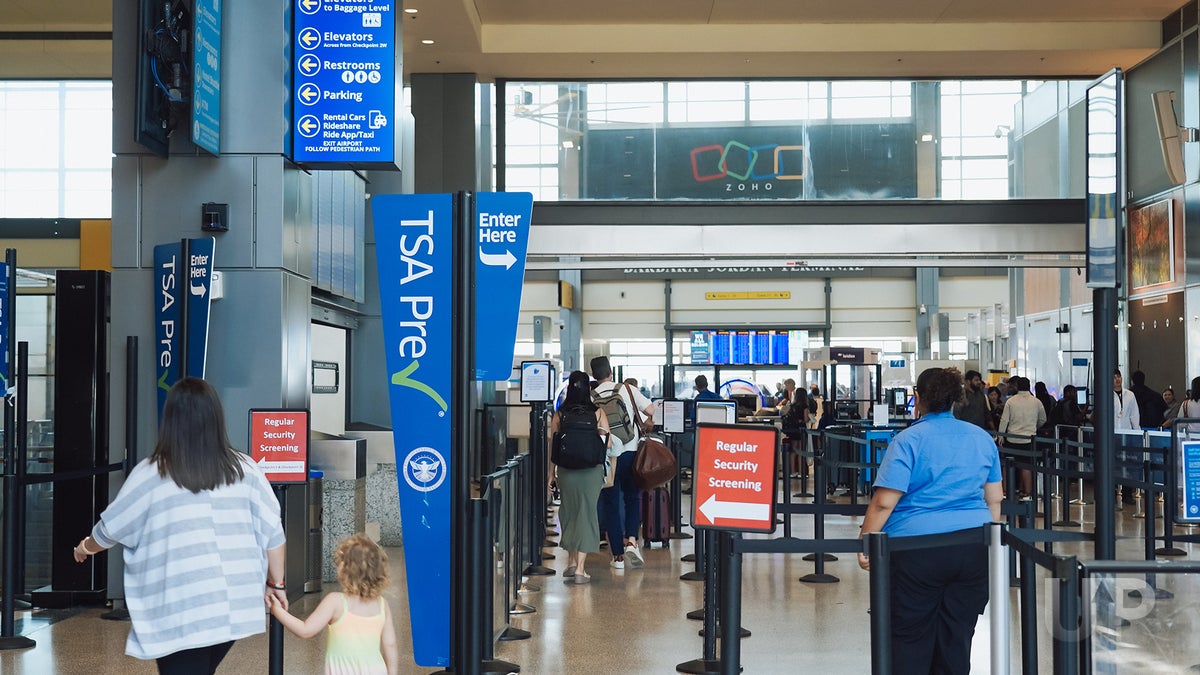 TSA Precheck Queue Upgraded Points LLC 2