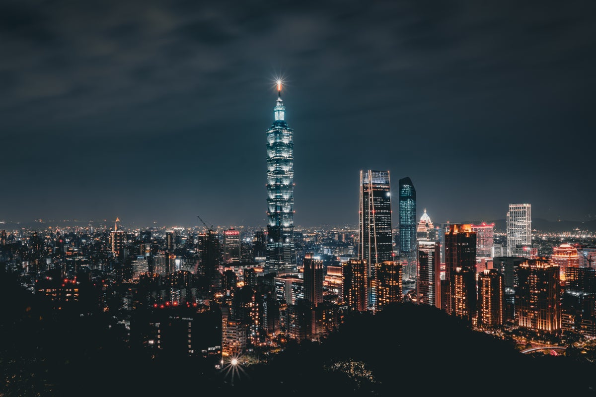 [Expired] [Deal Alert] West Coast to Taipei From $1,500 Round-Trip in Premium Economy