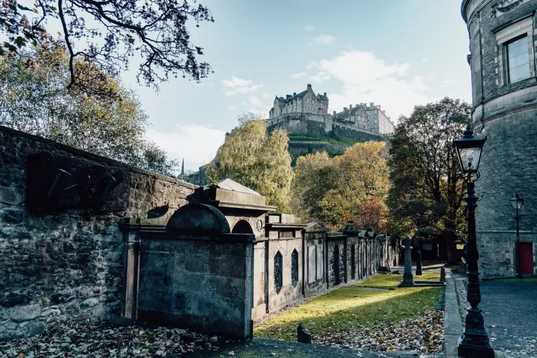 The Edinburgh Castle .