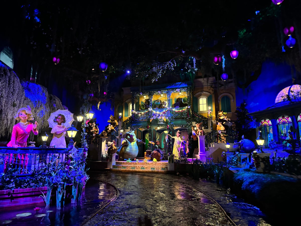 Tiana's Bayou Adventure at Magic Kingdom Walt Disney World party finale