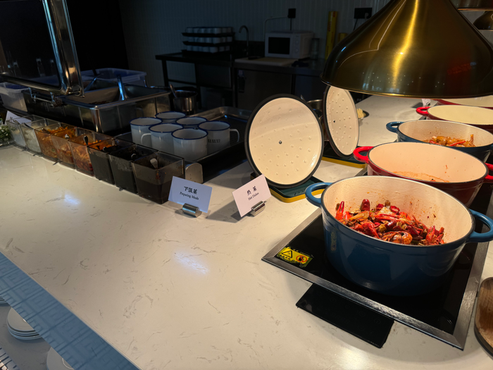 UrCove Chengdu Wenshu Monastery Taikoo Li egg station UrCove Chengdu Wenshu Monastery Taikoo Li egg station