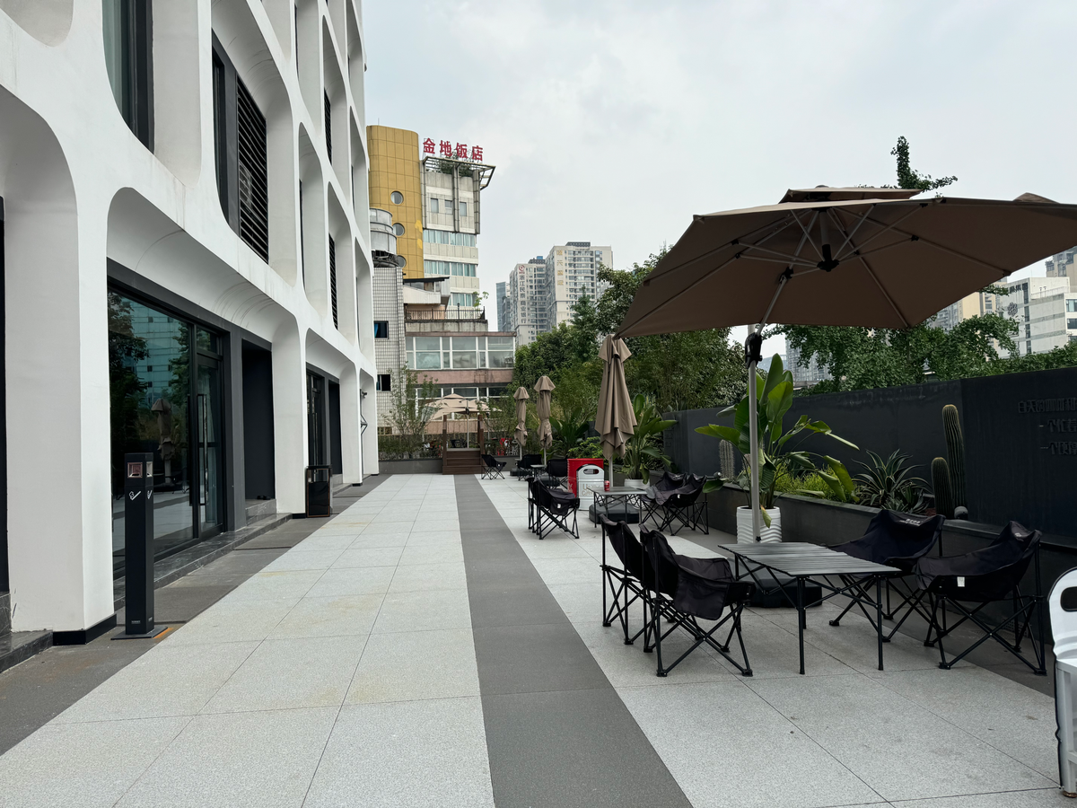 UrCove Chengdu Wenshu Monastery Taikoo Li terrace