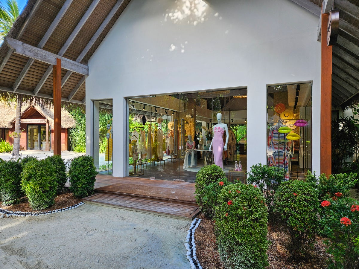 Waldorf Astoria Maldives shop