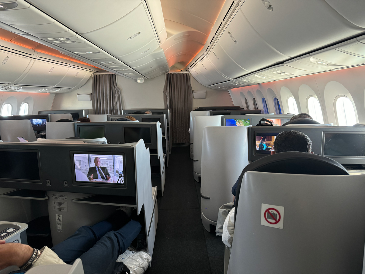 Aeromexico B787 8 LAX MEX business class