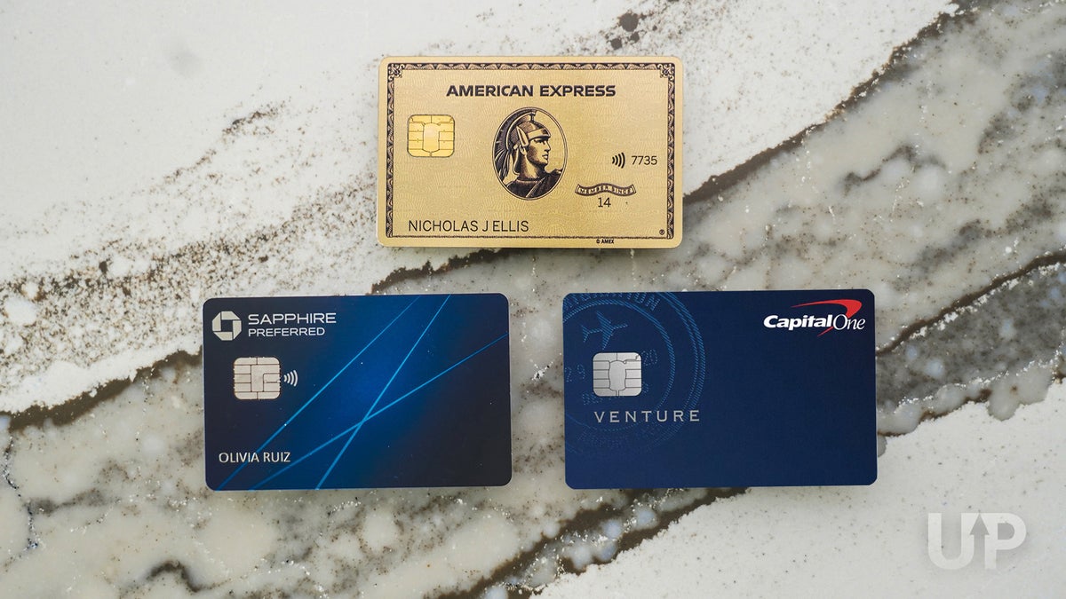 The 14 Best Credit Cards for Families [2025]