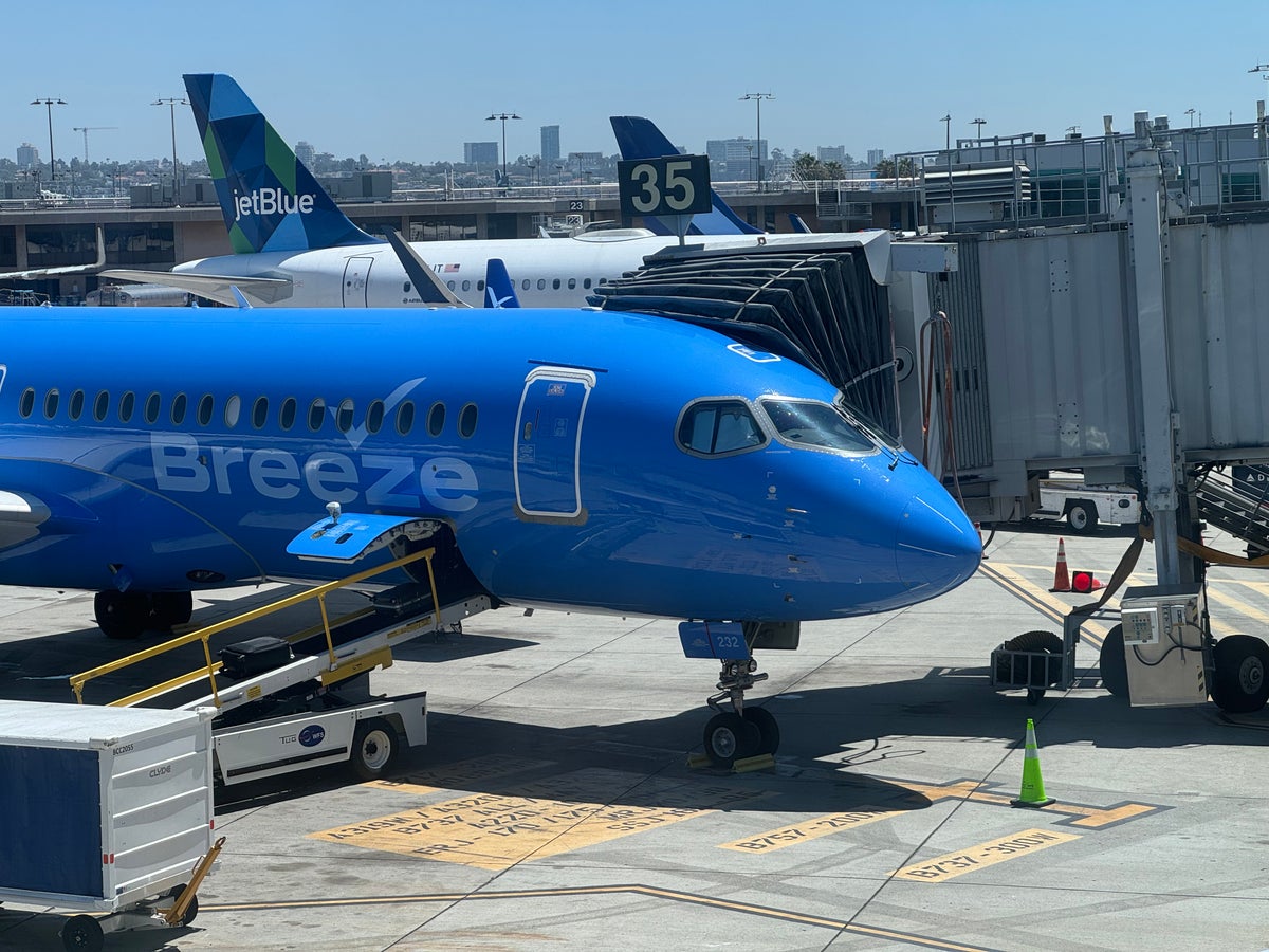 Breeze Airways San Diego Raleigh Durham